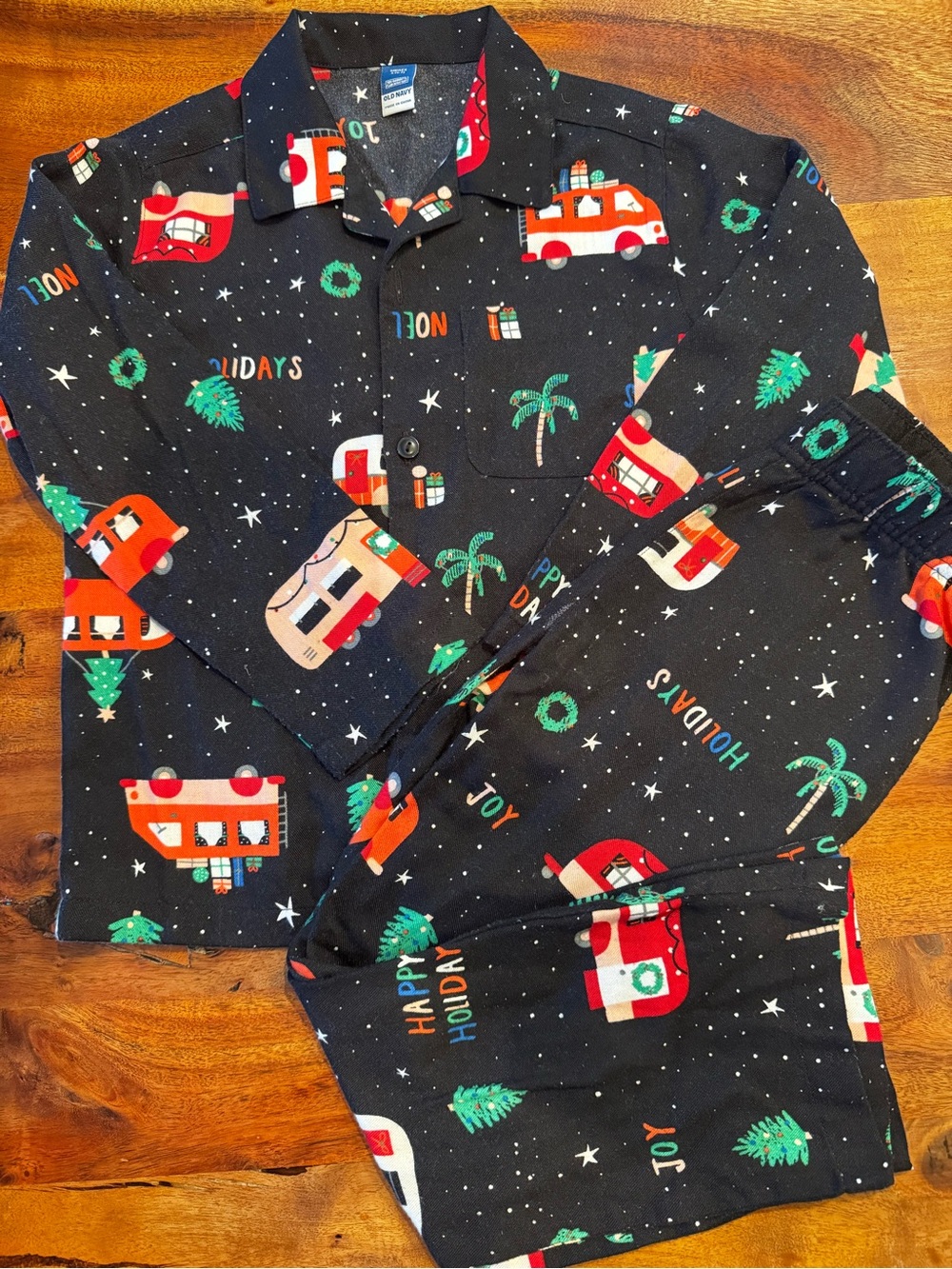 Old Navy Holiday Camper unisex Kids Pajama Set - Black with Red & Green Prints